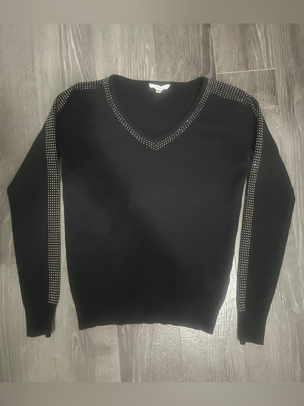 Milano Women’s Black V-Neck Rhinestone Studded Shoulder Sweater Size S Y2K Glam